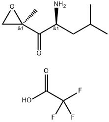 (2S)-2-Amino-4-metil-1-((2R)-2-methyloxiranyl)-1-pentanone trifluoroacetate